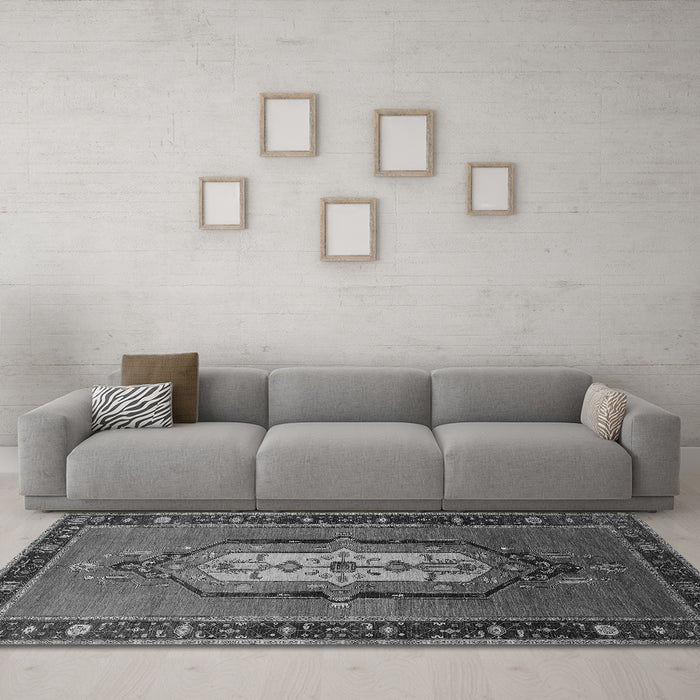Machine Washable Oriental Gray Industrial Rug in a Living Room,, wshurb2152gry