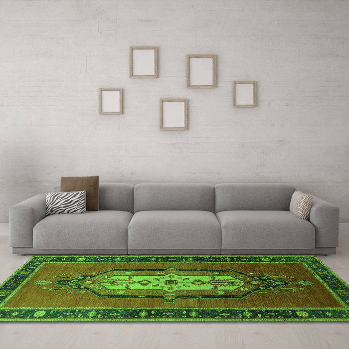 Machine Washable Oriental Green Industrial Area Rugs in a Living Room,, wshurb2152grn
