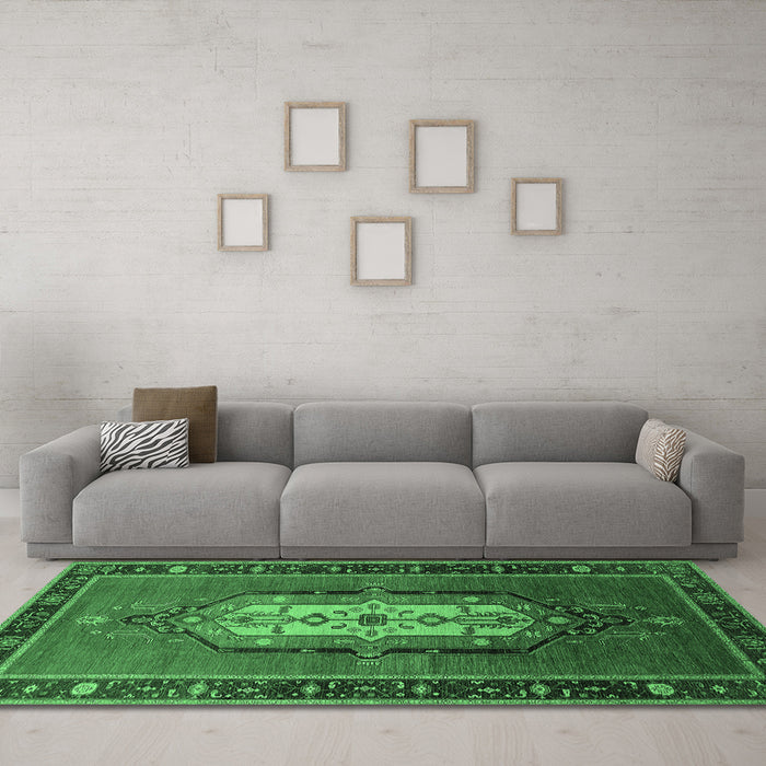 Machine Washable Oriental Emerald Green Industrial Area Rugs in a Living Room,, wshurb2152emgrn