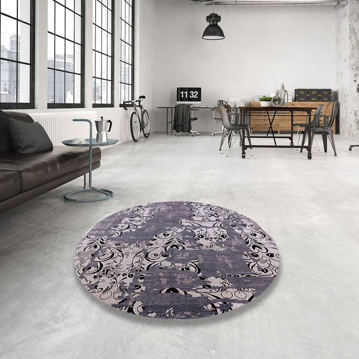 Round Machine Washable Industrial Modern Wisteria Purple Rug in a Office, wshurb2154