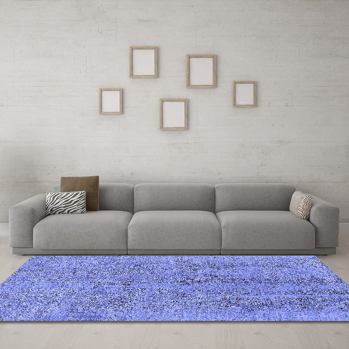 Machine Washable Oriental Blue Industrial Rug in a Living Room, wshurb2157blu