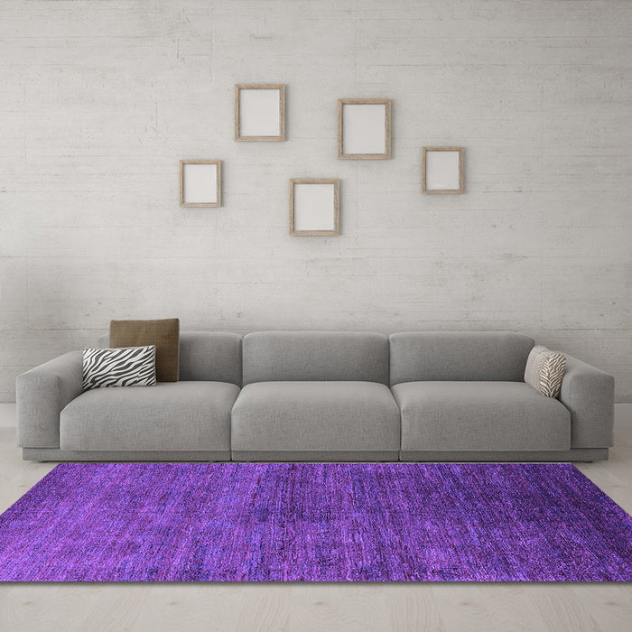 Machine Washable Oriental Purple Industrial Area Rugs in a Living Room, wshurb2158pur
