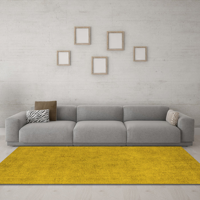 Machine Washable Oriental Yellow Industrial Rug in a Living Room, wshurb2172yw