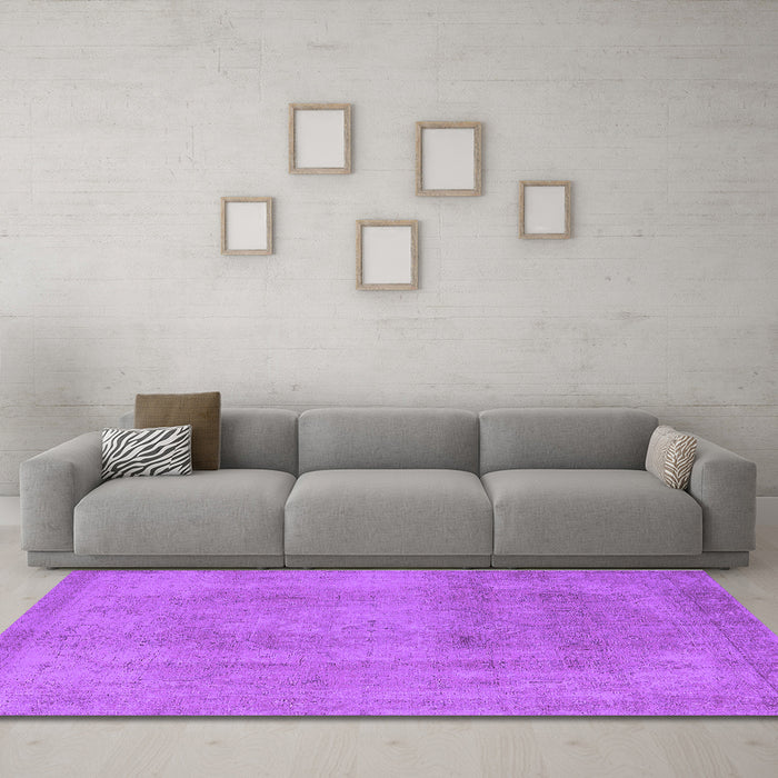 Machine Washable Oriental Purple Industrial Area Rugs in a Living Room, wshurb2177pur