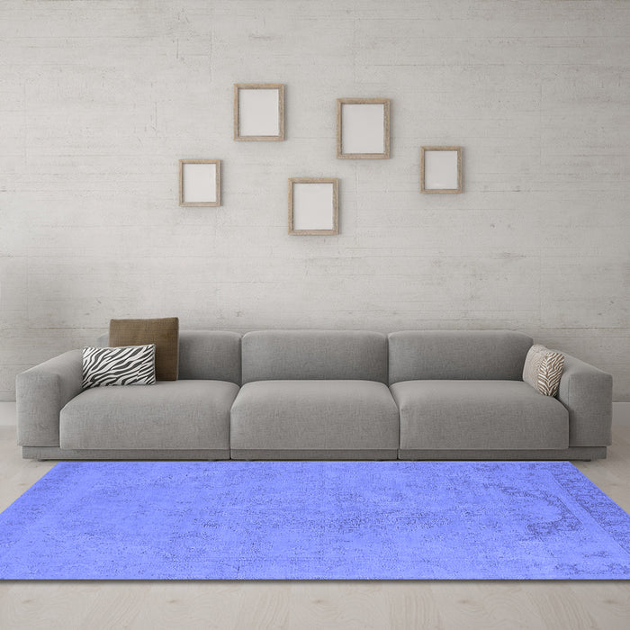 Machine Washable Oriental Blue Industrial Rug in a Living Room, wshurb2185blu