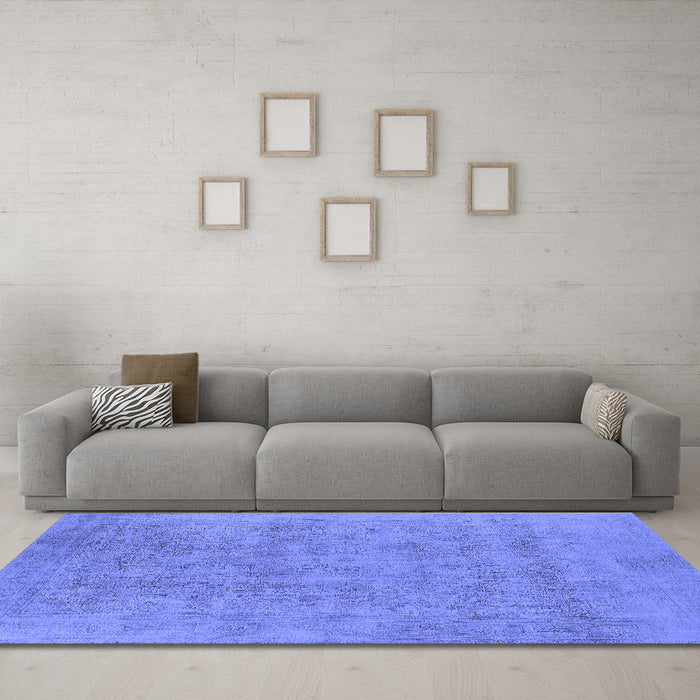 Machine Washable Oriental Blue Industrial Rug in a Living Room, wshurb2186blu