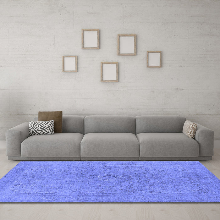 Machine Washable Oriental Blue Industrial Rug in a Living Room, wshurb2189blu