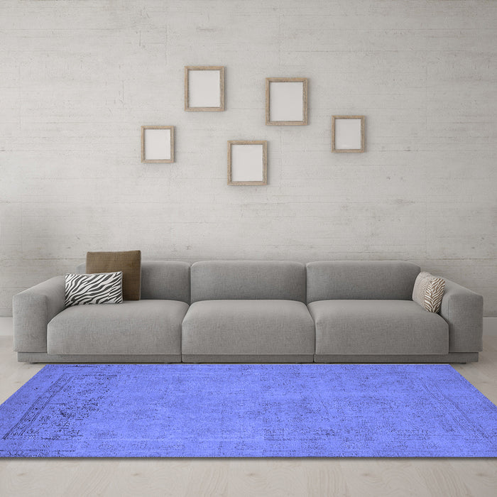 Machine Washable Oriental Blue Industrial Rug in a Living Room, wshurb2190blu