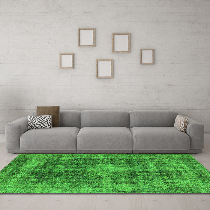 Machine Washable Oriental Green Industrial Area Rugs in a Living Room,, wshurb2193grn