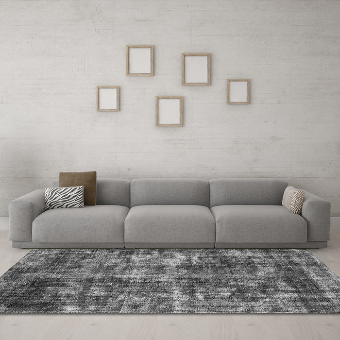 Machine Washable Oriental Gray Industrial Rug in a Living Room,, wshurb2197gry