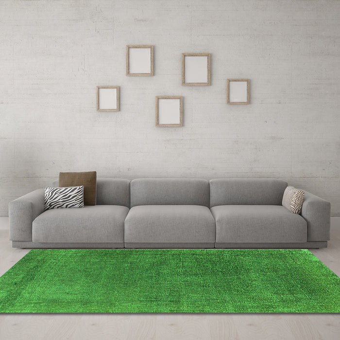 Machine Washable Oriental Green Industrial Area Rugs in a Living Room,, wshurb2203grn