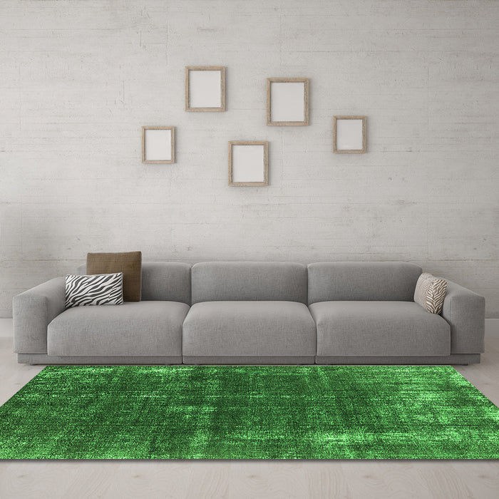 Machine Washable Oriental Green Industrial Area Rugs in a Living Room,, wshurb2207grn