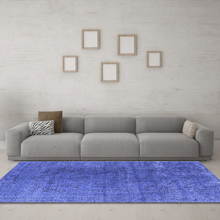 Machine Washable Oriental Blue Industrial Rug in a Living Room, wshurb2211blu