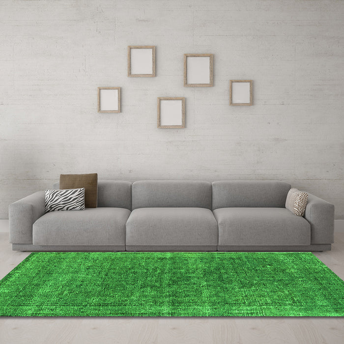 Machine Washable Oriental Green Industrial Area Rugs in a Living Room,, wshurb2217grn