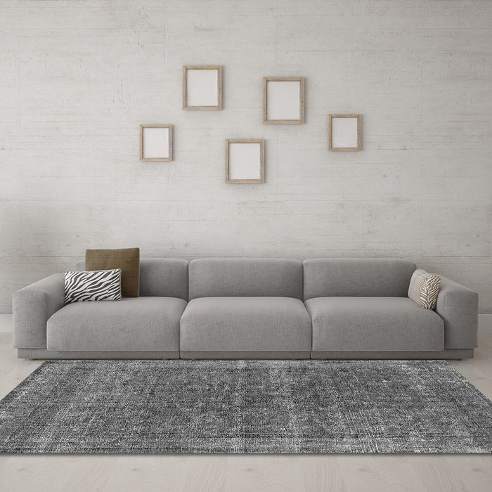 Machine Washable Oriental Gray Industrial Rug in a Living Room,, wshurb2217gry