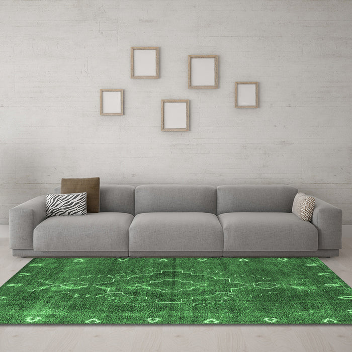 Machine Washable Oriental Emerald Green Industrial Area Rugs in a Living Room,, wshurb2222emgrn