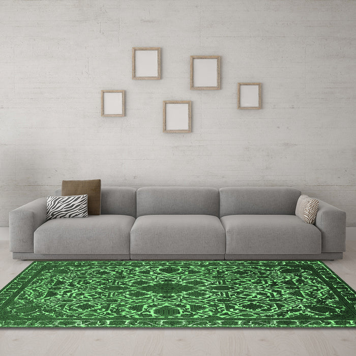Machine Washable Oriental Emerald Green Industrial Area Rugs in a Living Room,, wshurb2228emgrn