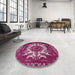 Round Mid-Century Modern Pale Violet Red Pink Oriental Rug in a Office, urb2229