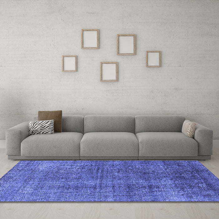 Machine Washable Oriental Blue Industrial Rug in a Living Room, wshurb2230blu