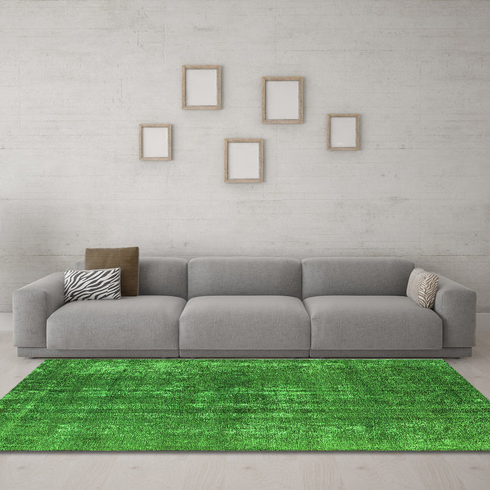 Machine Washable Oriental Green Industrial Area Rugs in a Living Room,, wshurb2231grn