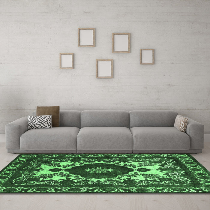 Machine Washable Oriental Emerald Green Industrial Area Rugs in a Living Room,, wshurb2235emgrn