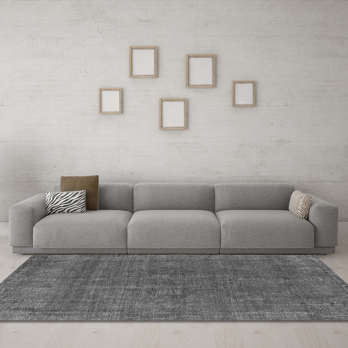Machine Washable Oriental Gray Industrial Rug in a Living Room,, wshurb2236gry