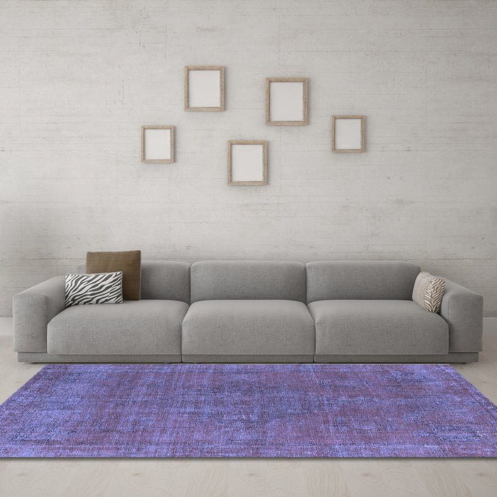Machine Washable Oriental Blue Industrial Rug in a Living Room, wshurb2236blu