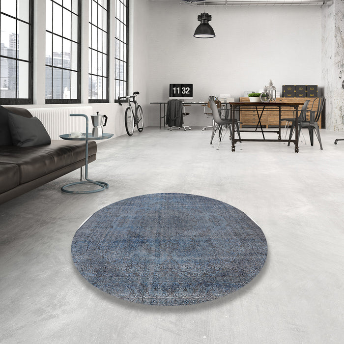 Round Mid-Century Modern Light Slate Gray Oriental Rug in a Office, urb2242