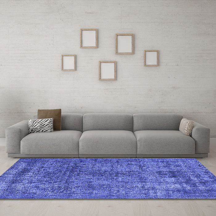 Machine Washable Oriental Blue Industrial Rug in a Living Room, wshurb2243blu
