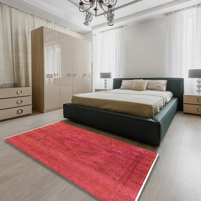 Machine Washable Industrial Modern Red Rug in a Bedroom, wshurb2246