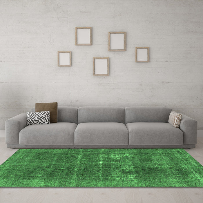 Machine Washable Oriental Emerald Green Industrial Area Rugs in a Living Room,, wshurb2248emgrn