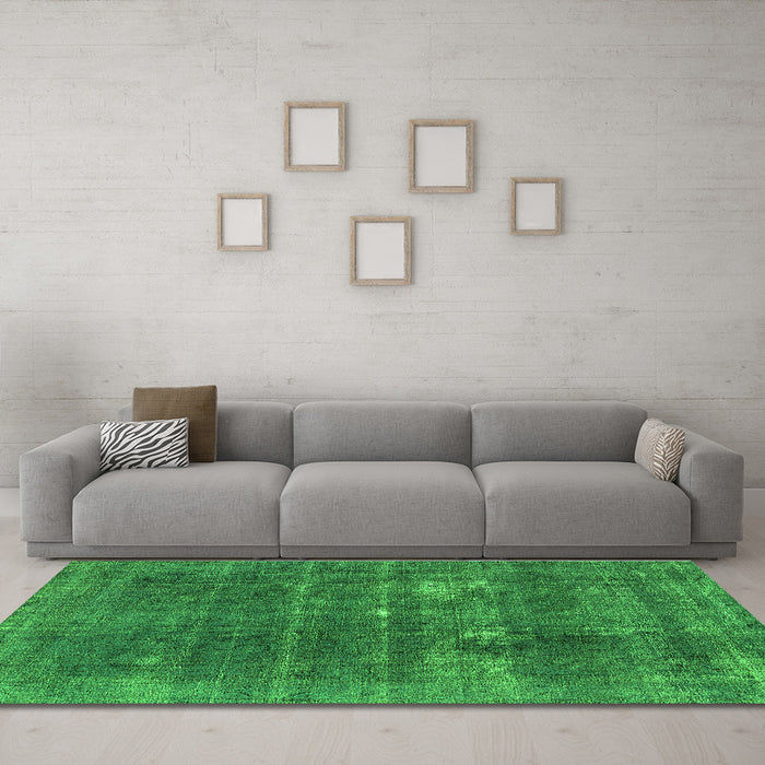 Machine Washable Oriental Green Industrial Area Rugs in a Living Room,, wshurb2248grn