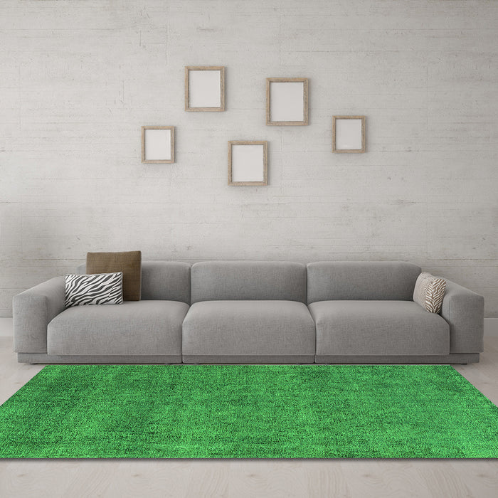 Machine Washable Oriental Green Industrial Area Rugs in a Living Room,, wshurb2253grn