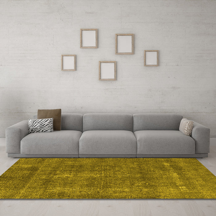 Machine Washable Oriental Yellow Industrial Rug in a Living Room, wshurb2261yw