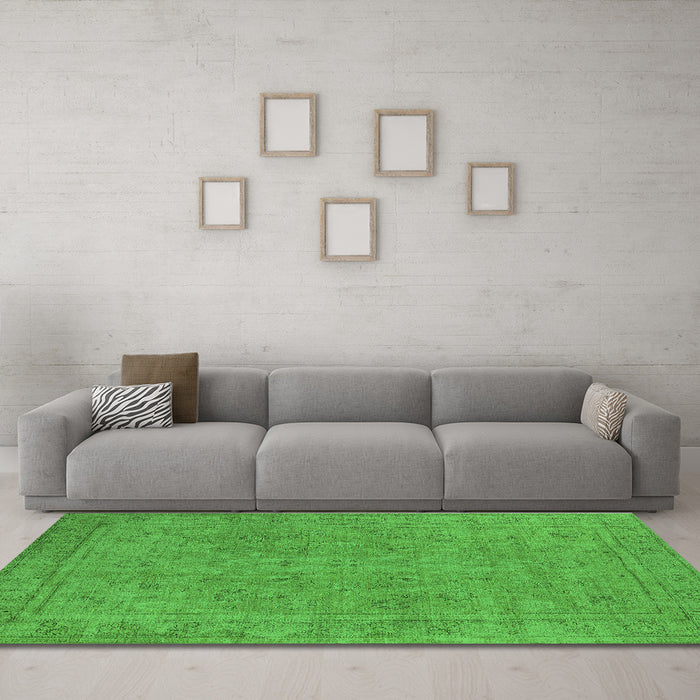 Machine Washable Oriental Green Industrial Area Rugs in a Living Room,, wshurb2264grn