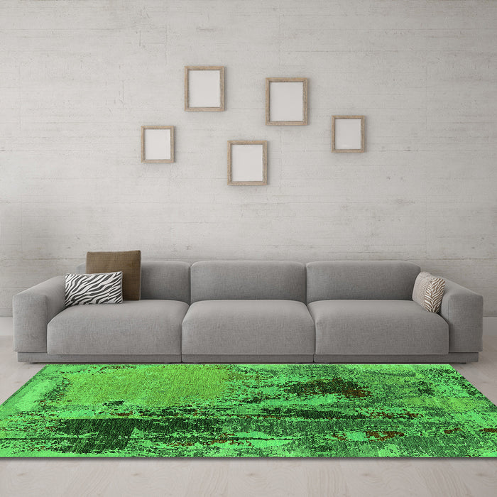 Machine Washable Oriental Green Industrial Area Rugs in a Living Room,, wshurb2268grn