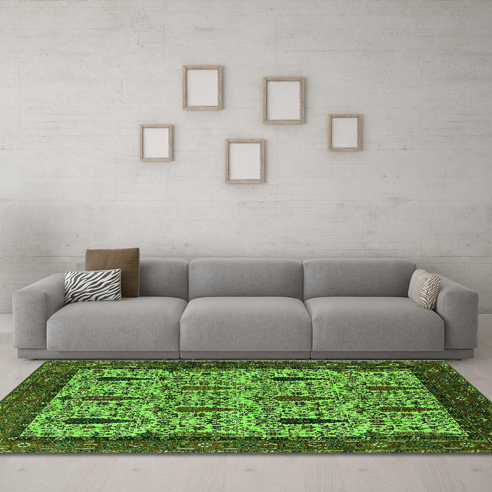 Machine Washable Oriental Green Industrial Area Rugs in a Living Room,, wshurb2269grn