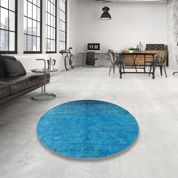 Round Mid-Century Modern Deep Sky Blue Persian Rug in a Office, urb2273
