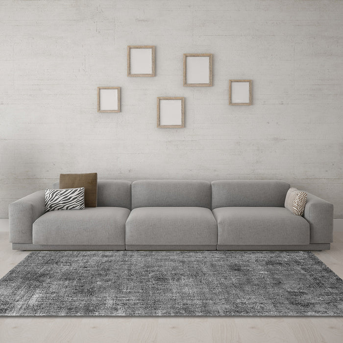 Machine Washable Oriental Gray Industrial Rug in a Living Room,, wshurb2275gry