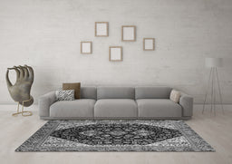 Machine Washable Oriental Gray Industrial Rug in a Living Room,, wshurb2282gry