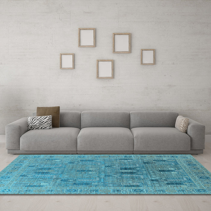 Machine Washable Oriental Light Blue Industrial Rug in a Living Room, wshurb2283lblu