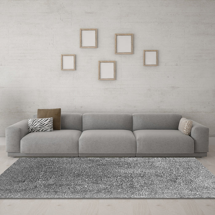 Machine Washable Oriental Gray Industrial Rug in a Living Room,, wshurb2284gry