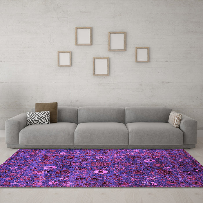 Machine Washable Oriental Purple Traditional Area Rugs in a Living Room, wshurb2285pur