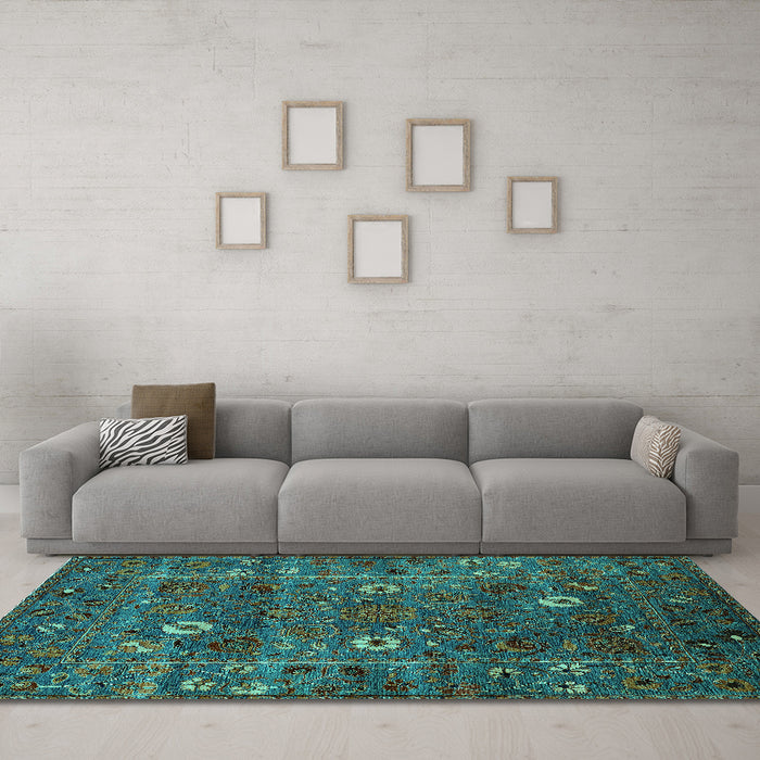 Machine Washable Oriental Turquoise Traditional Area Rugs in a Living Room,, wshurb2285turq