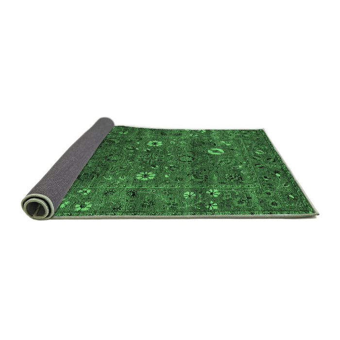 Sideview of Oriental Emerald Green Traditional Rug, urb2285emgrn