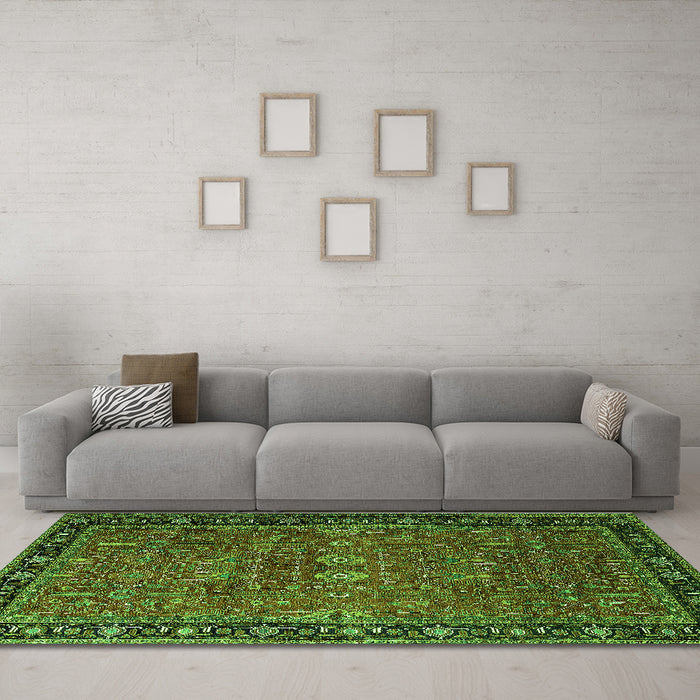 Machine Washable Oriental Green Industrial Area Rugs in a Living Room,, wshurb2289grn