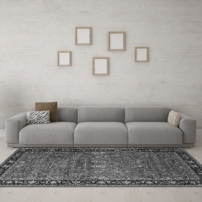 Machine Washable Oriental Gray Industrial Rug in a Living Room,, wshurb2289gry