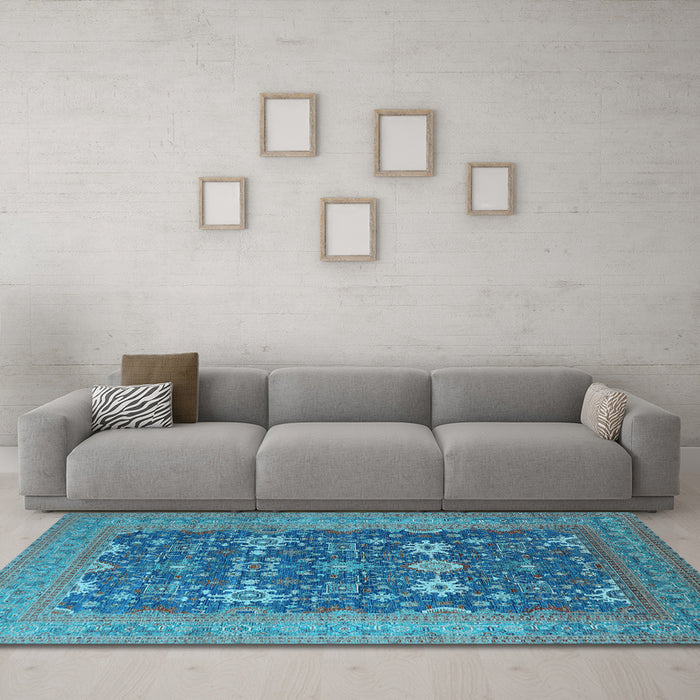 Machine Washable Oriental Light Blue Traditional Rug in a Living Room, wshurb2291lblu