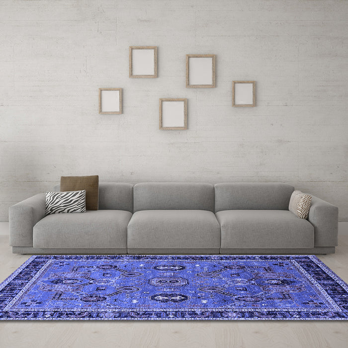 Machine Washable Oriental Blue Traditional Rug in a Living Room, wshurb2292blu