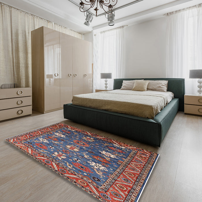 Mid-Century Modern Gunmetal Gray Oriental Rug in a Bedroom, urb2293